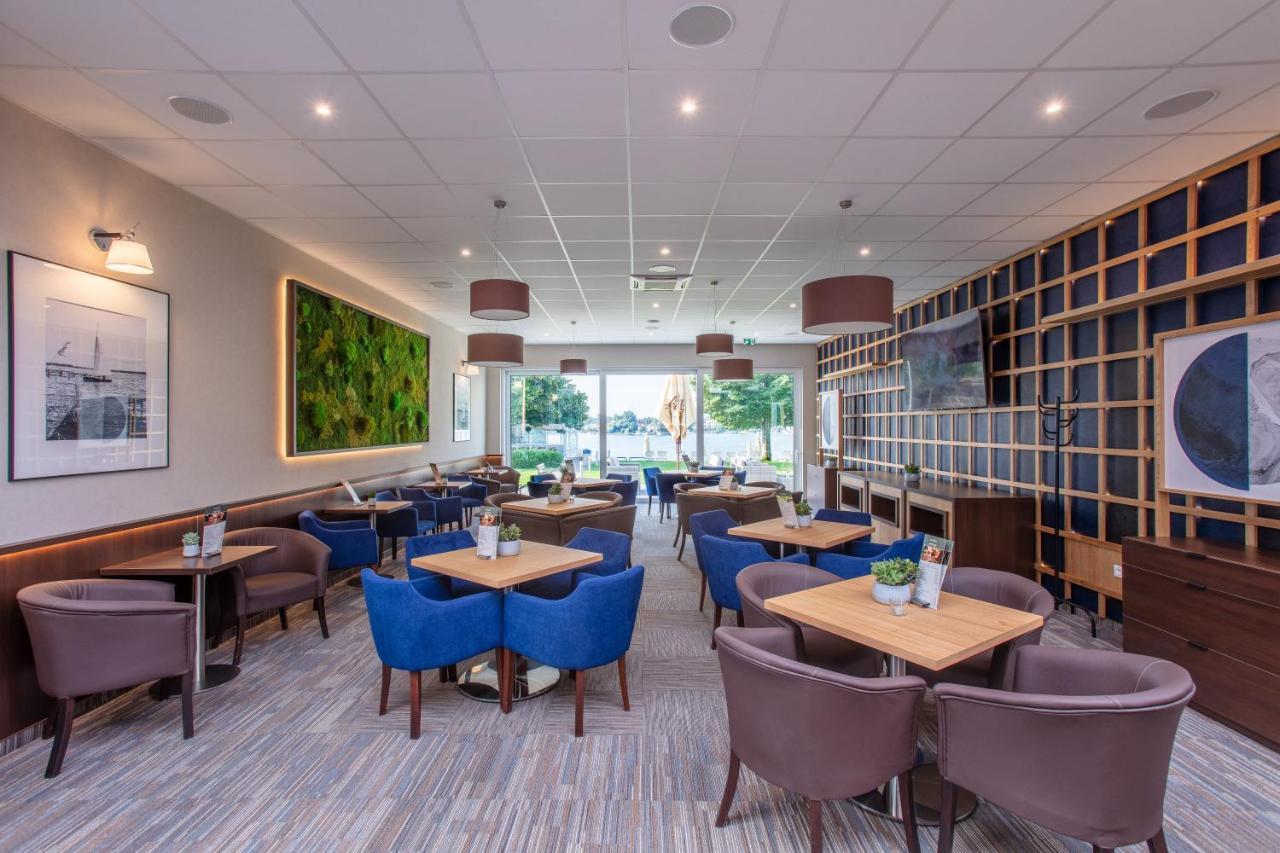 Hotel Senec Aqua Resort - Family Friendly מראה חיצוני תמונה