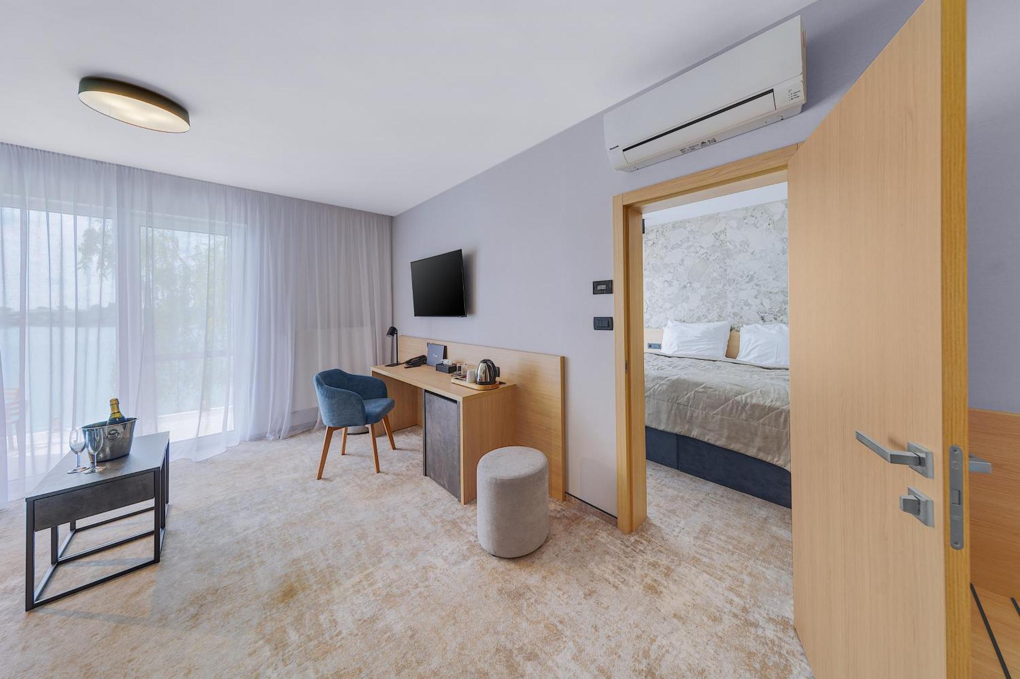 Hotel Senec Aqua Resort - Family Friendly מראה חיצוני תמונה