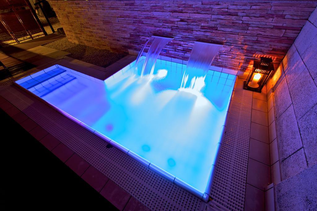 Hotel Senec Aqua Resort - Family Friendly מראה חיצוני תמונה